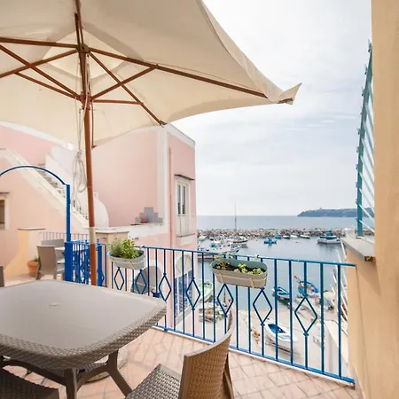 Dei Pescatori 3* 프로치다